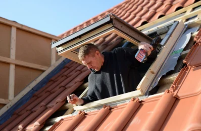 Pose de fenêtres de toit Velux au Beulay